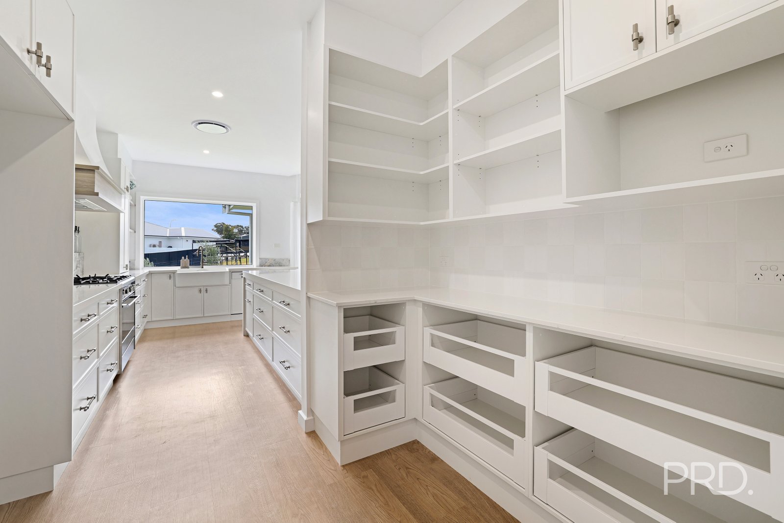 4 Jarrah Road TAMWORTH 11