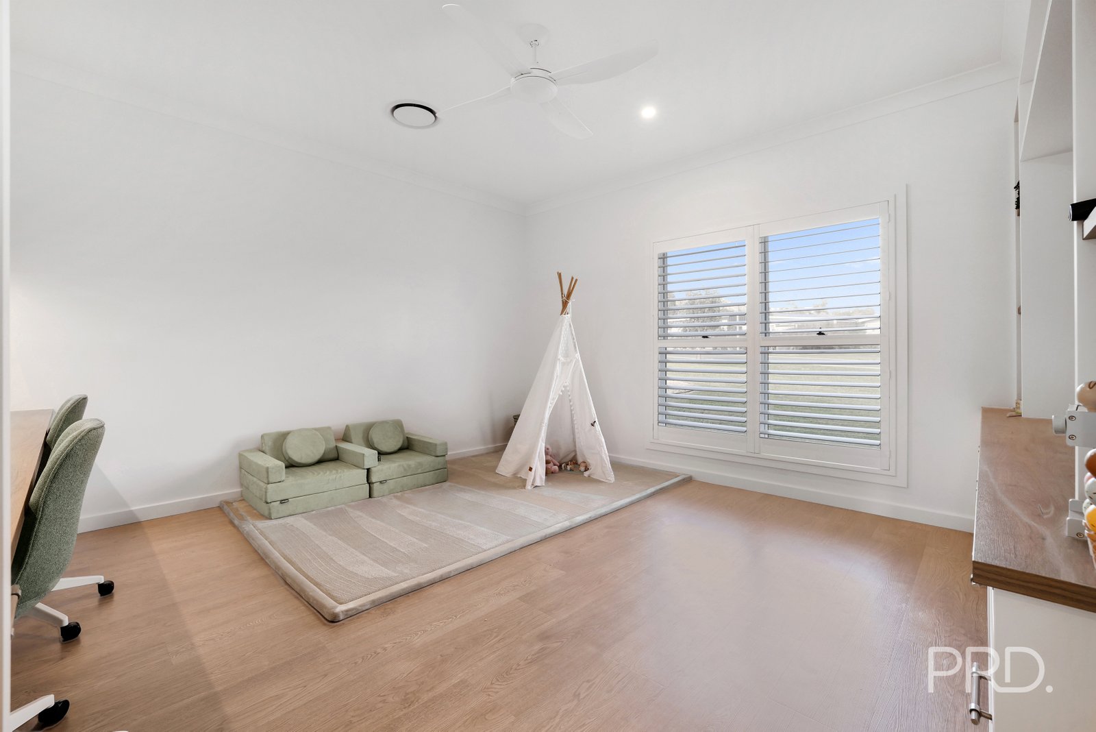 4 Jarrah Road TAMWORTH 16