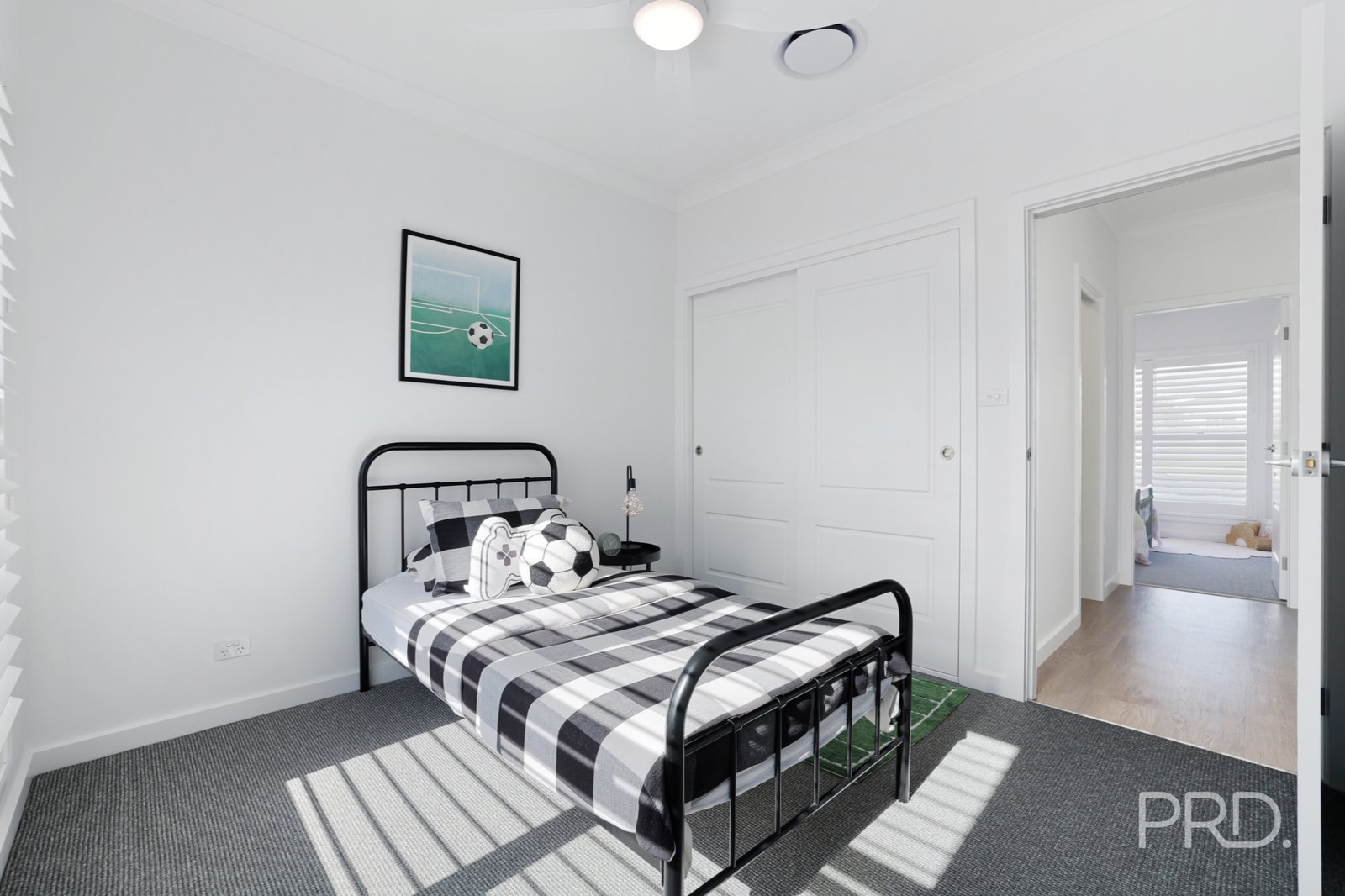 4 Jarrah Road TAMWORTH 19