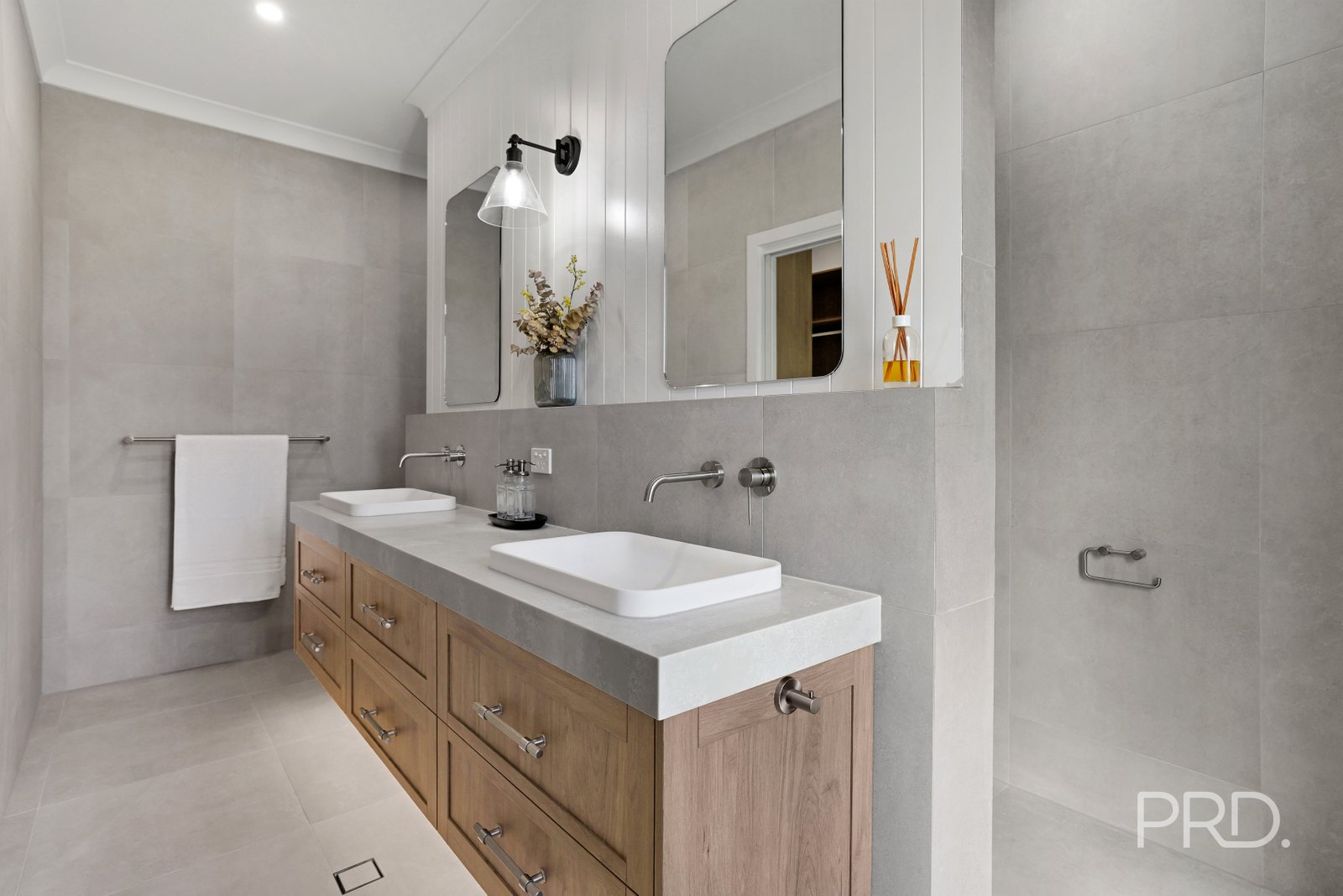 4 Jarrah Road TAMWORTH 28