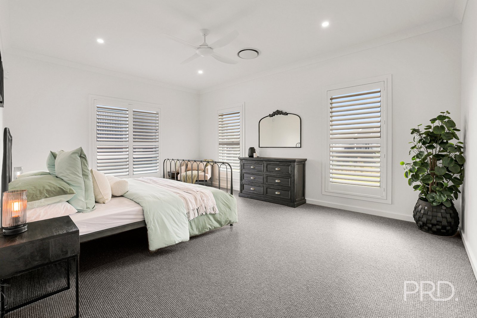 4 Jarrah Road TAMWORTH 31