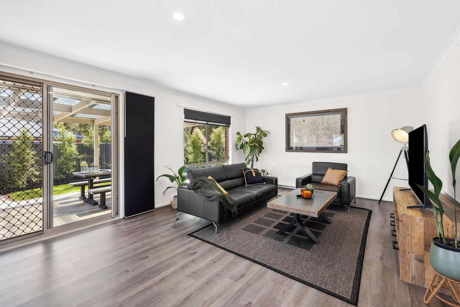 Gallery: 4 Jemacra Place