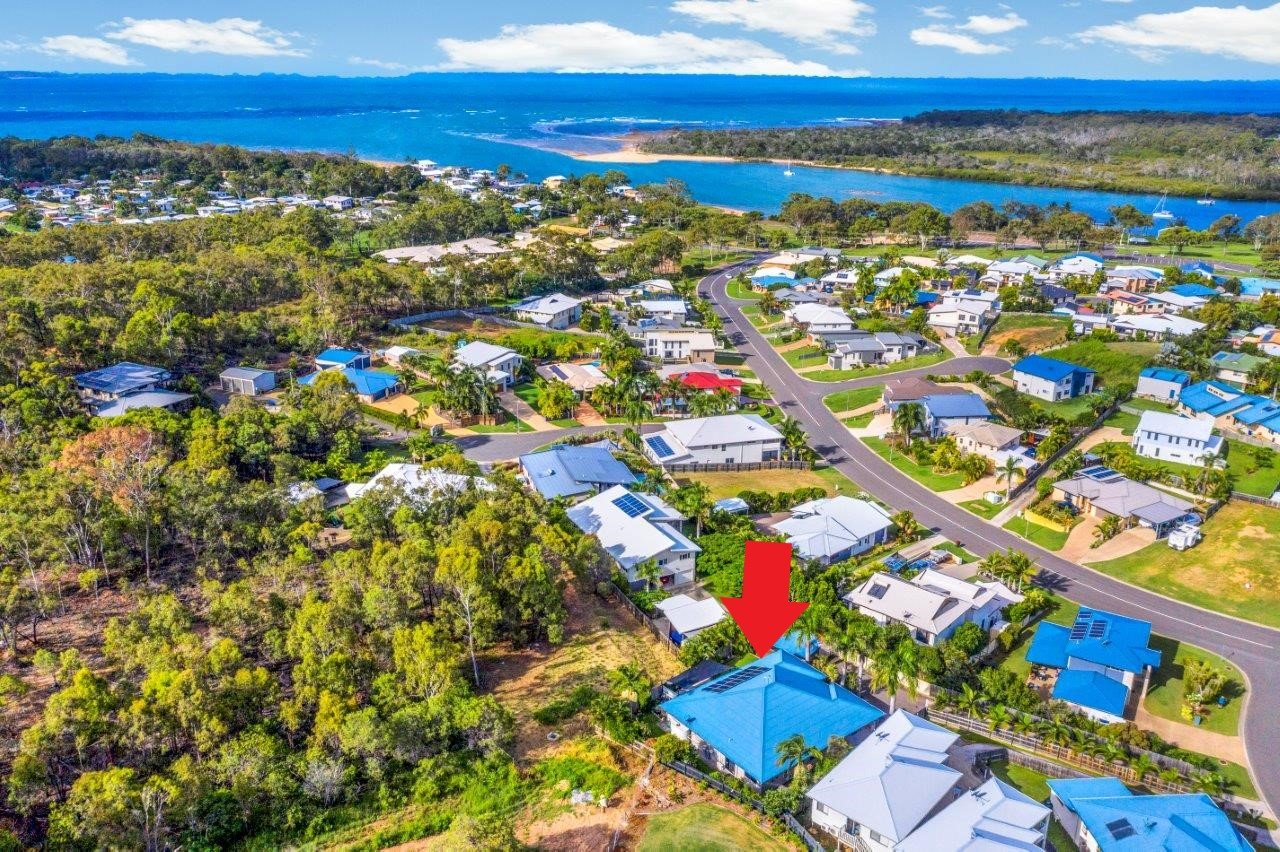 4 JENNY LIND Court BOYNE ISLAND 22