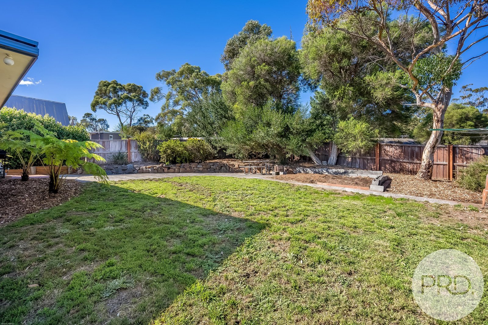 4 Jetty Road OLD BEACH 24