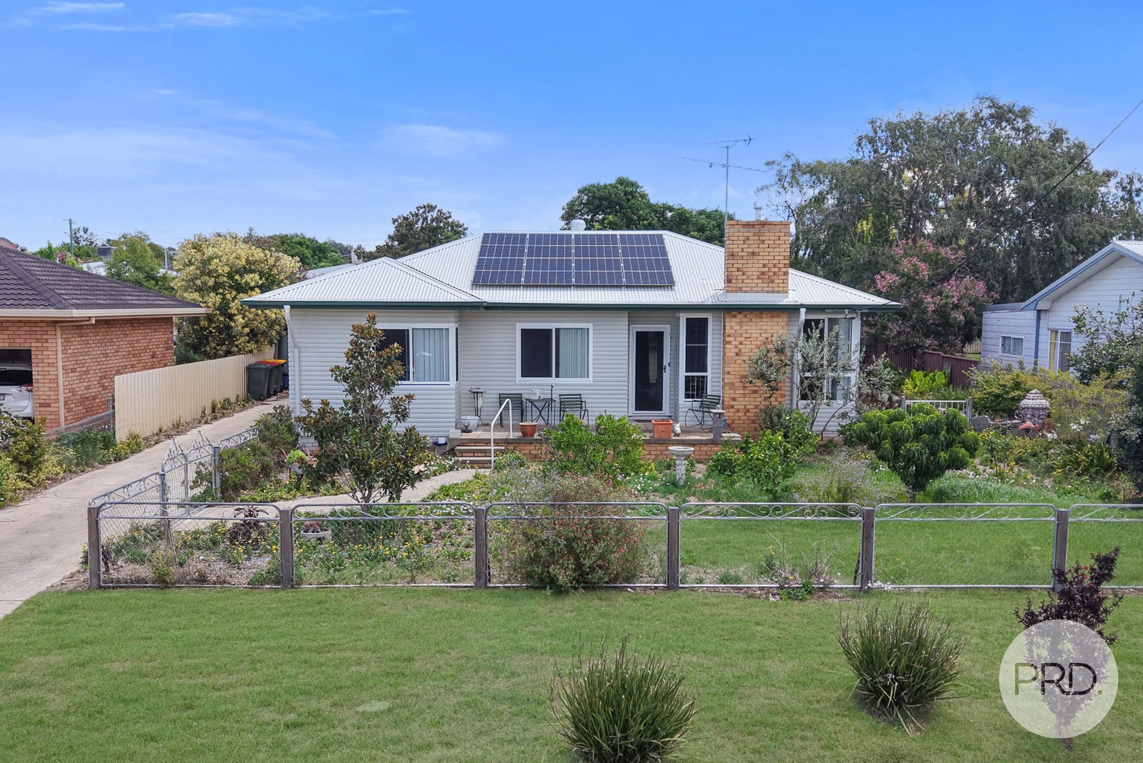 4 Joan Street TAMWORTH 1