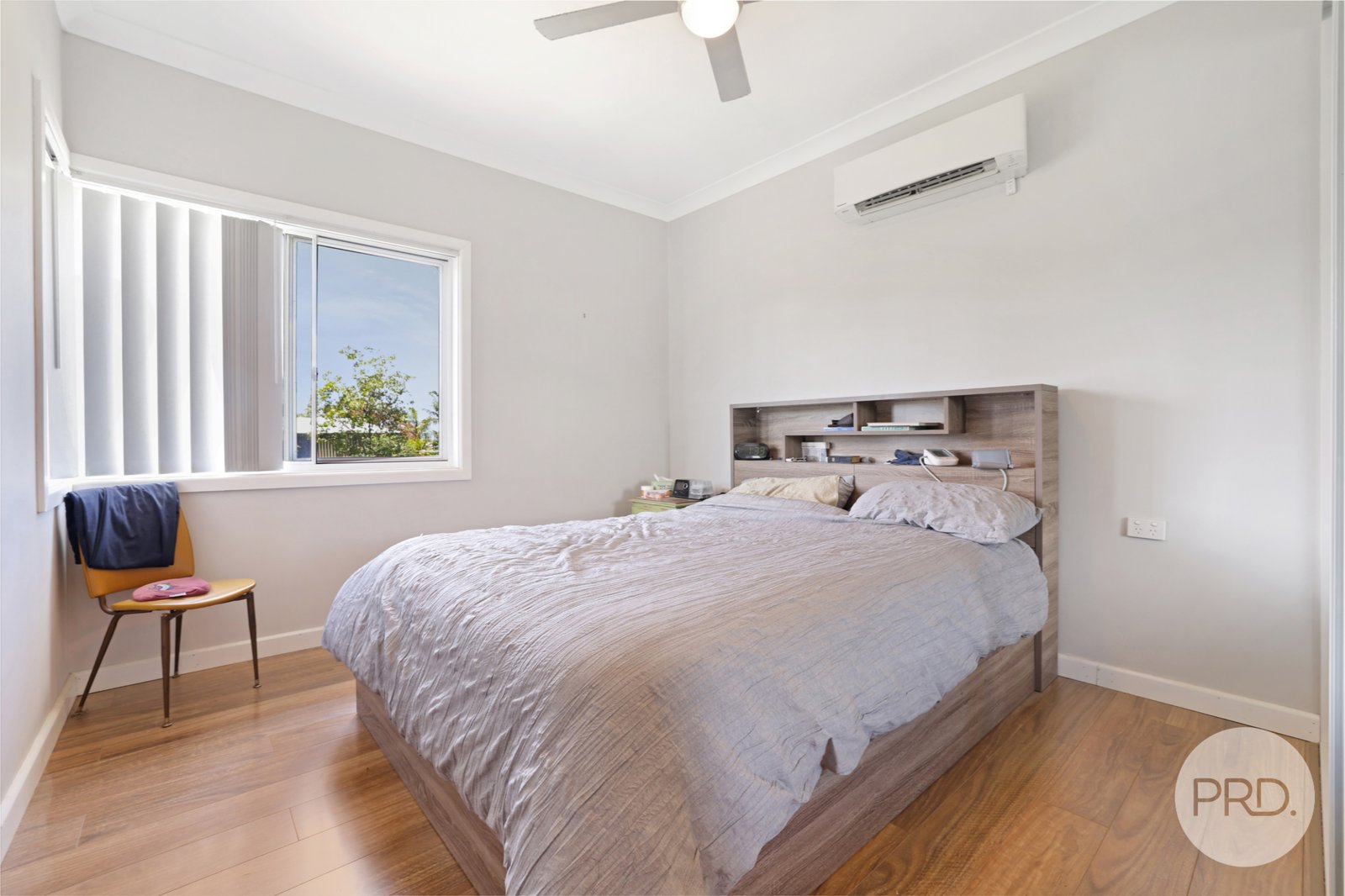 4 Joan Street TAMWORTH 7