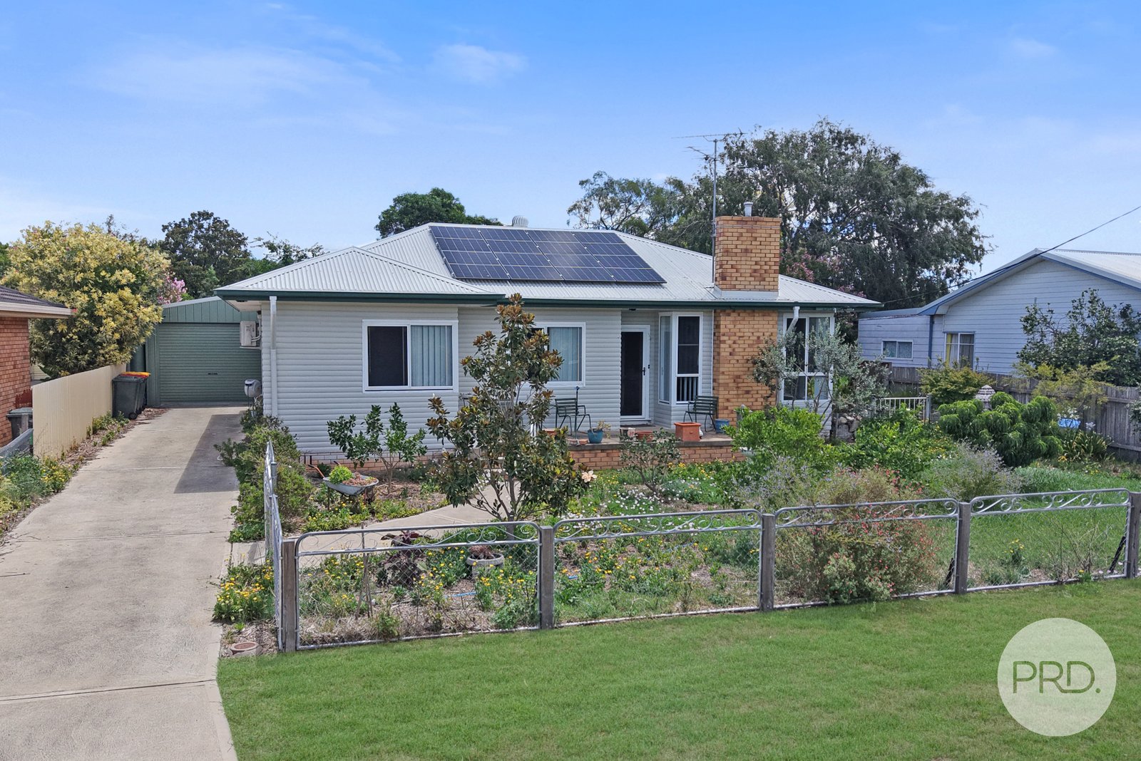 4 Joan Street TAMWORTH 17