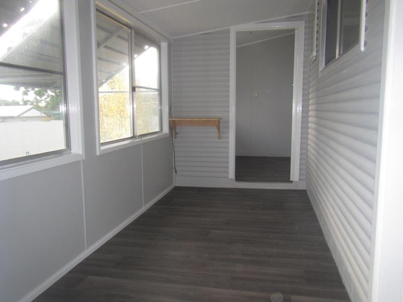4 John Street TAMWORTH 6