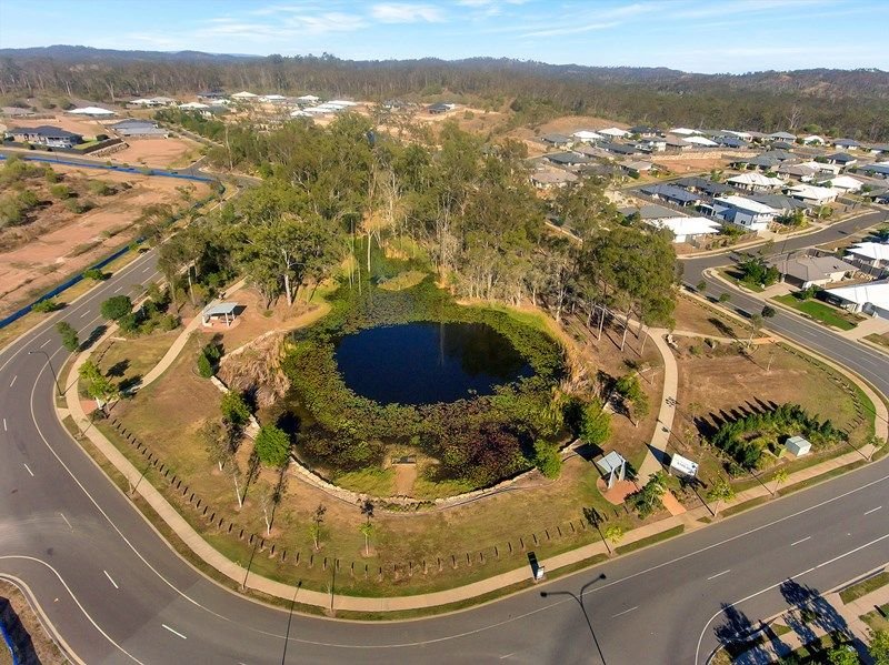 4 Josephine Street BOYNE ISLAND 3