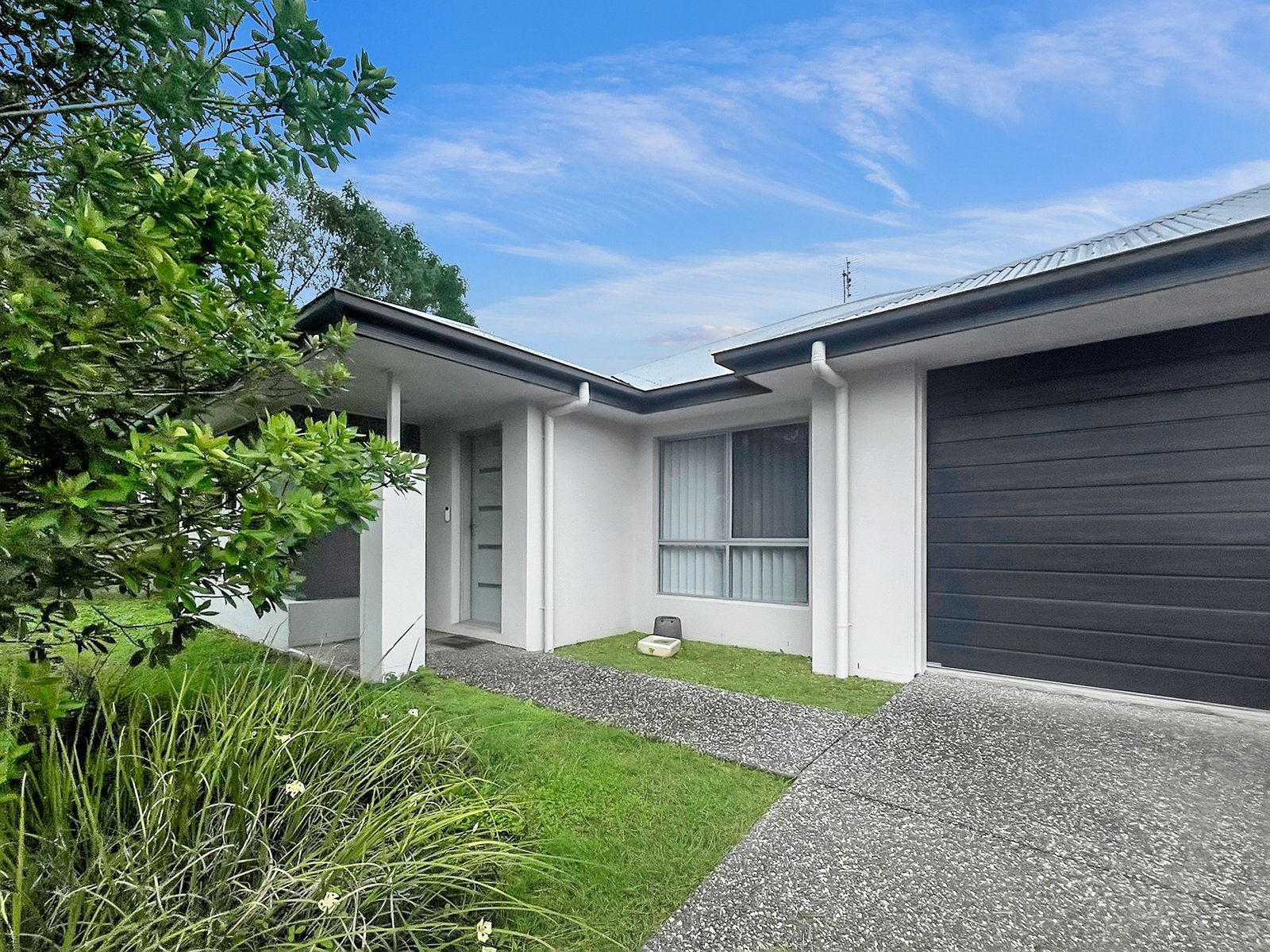 4 Josephine Street BOYNE ISLAND 1