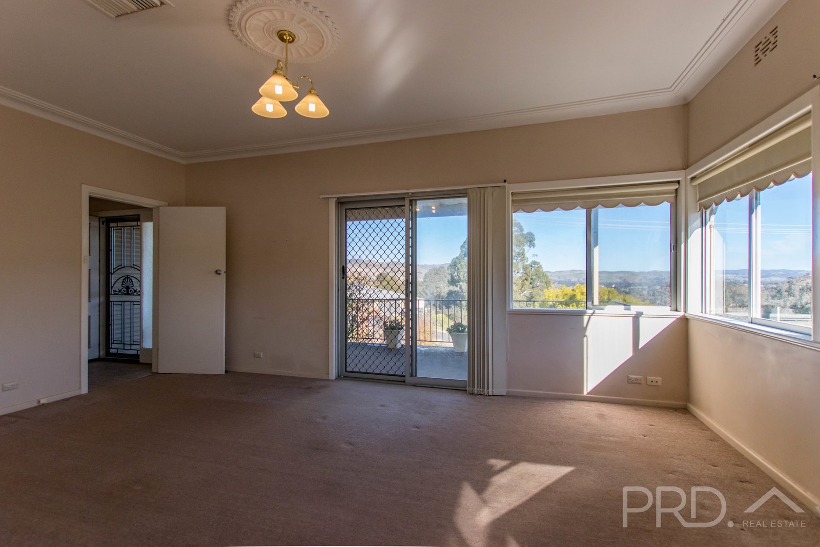 4 Judy Street GUNDAGAI 9