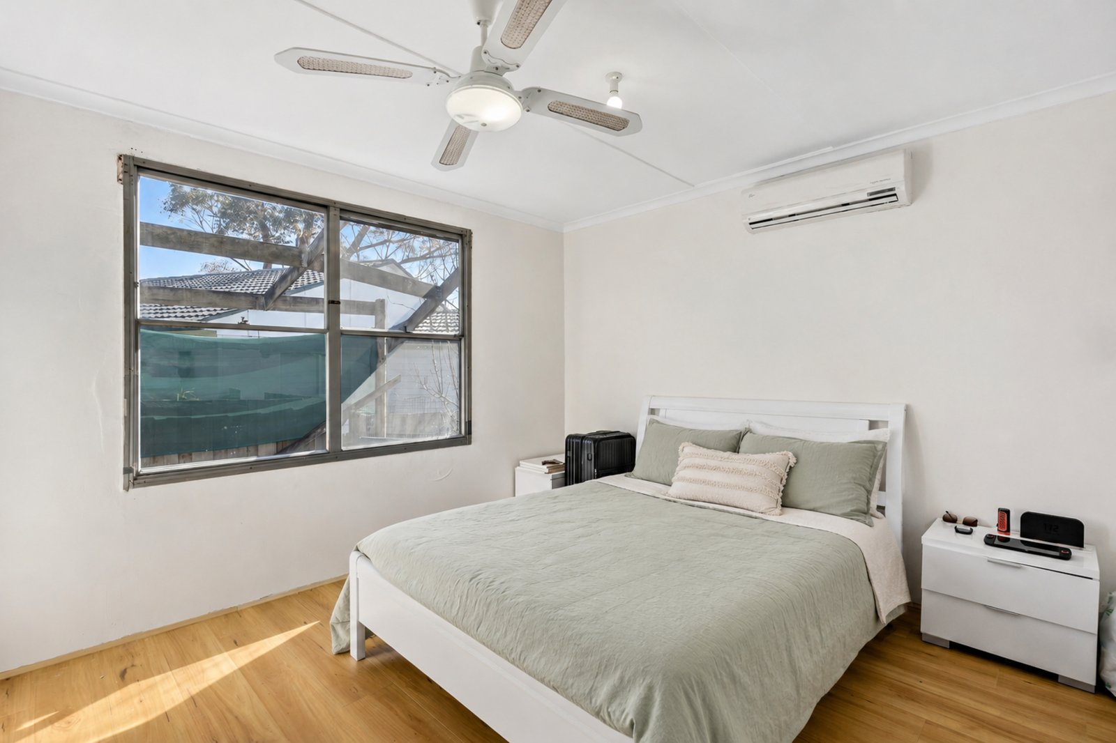 Gallery: 4 Juniper Court