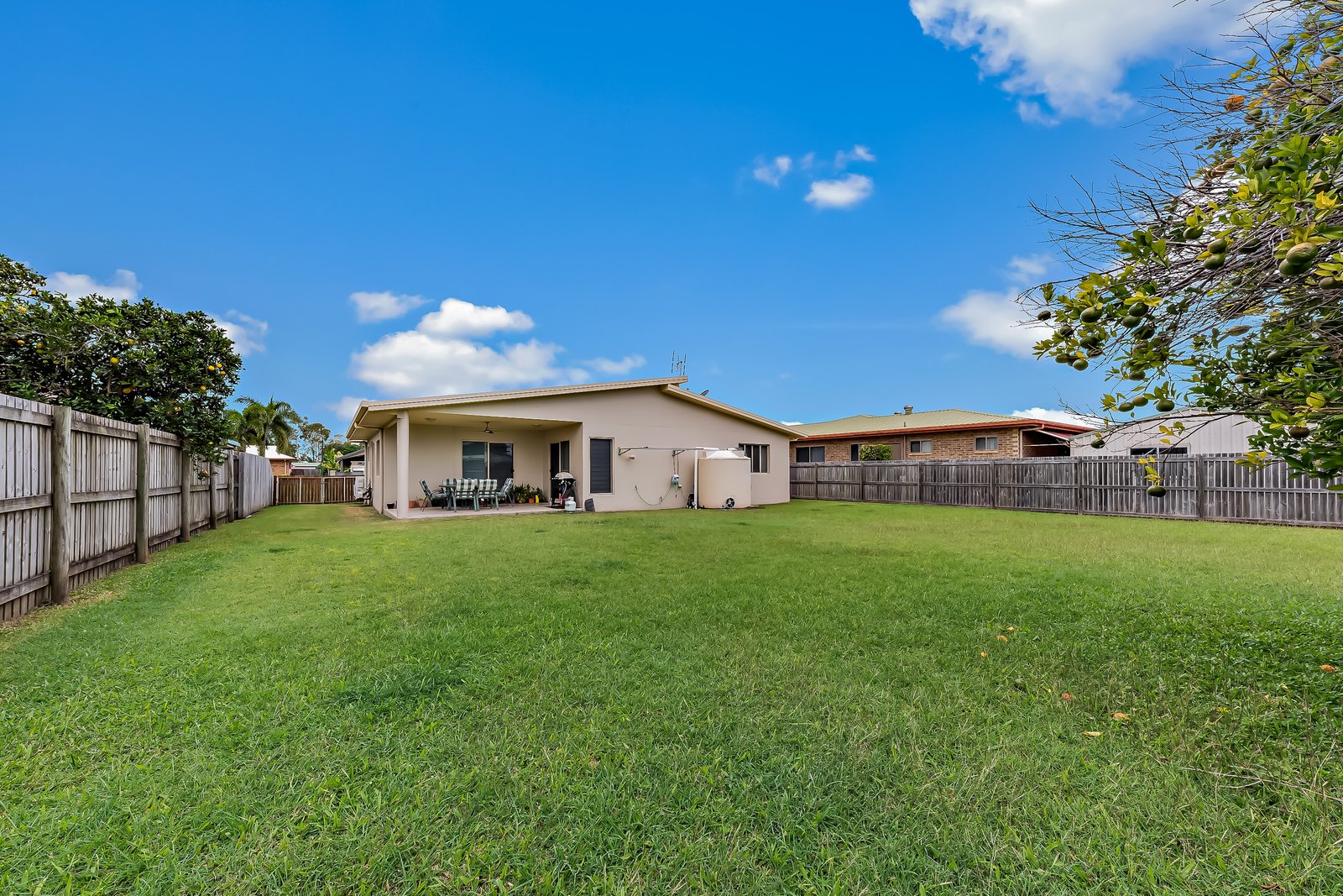 4 Keith Johns Drive PROSERPINE 2