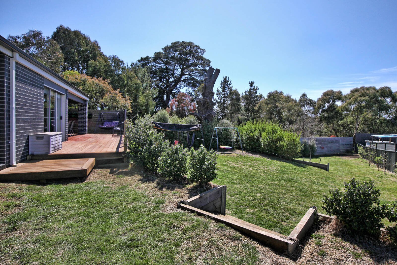 Real Estate and Property in 4 Kelly Close, Kyneton, VIC