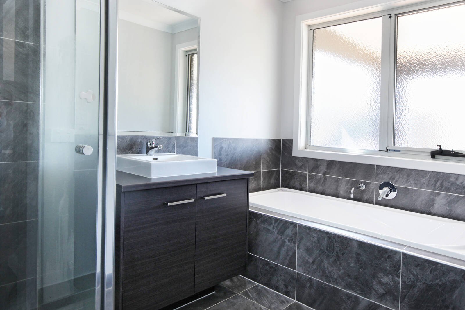 Real Estate and Property in 4 Kelly Close, Kyneton, VIC