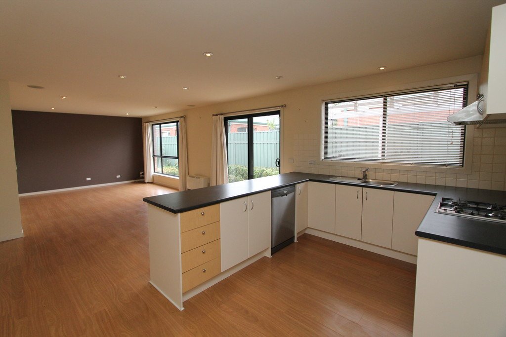 4 Kenny Street BALLARAT EAST 18