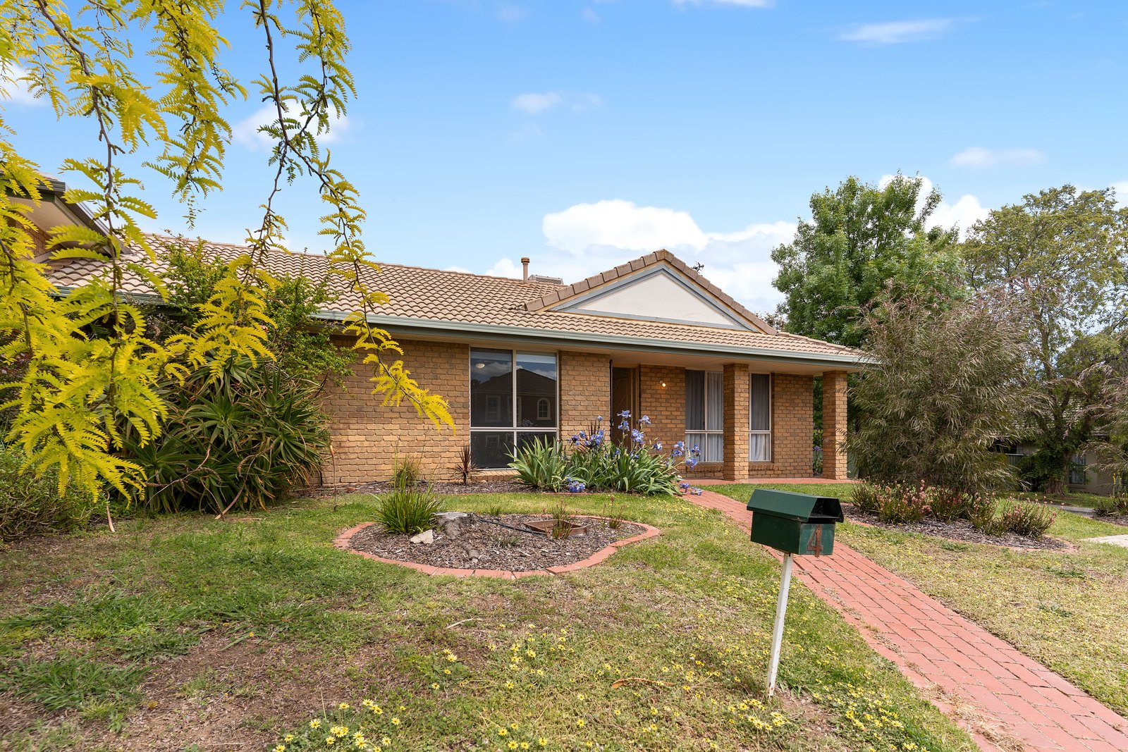4 Keogh Drive SPRING GULLY 2