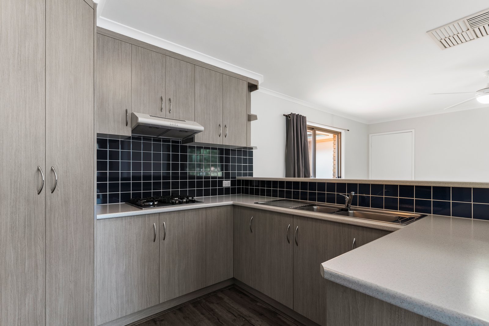 4 Keogh Drive SPRING GULLY 4