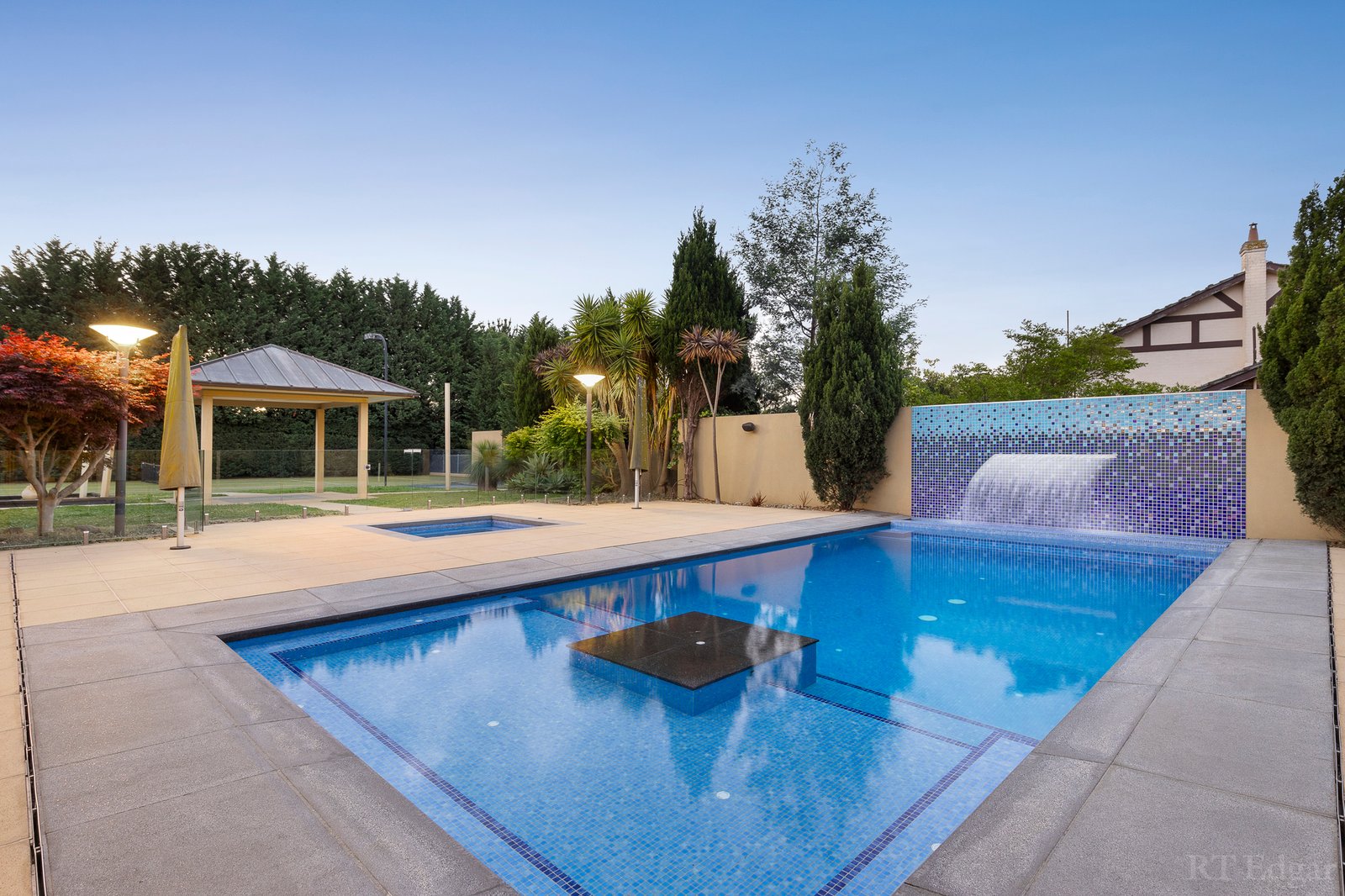 Real Estate and Property in 4 Killibury Court, Templestowe, VIC