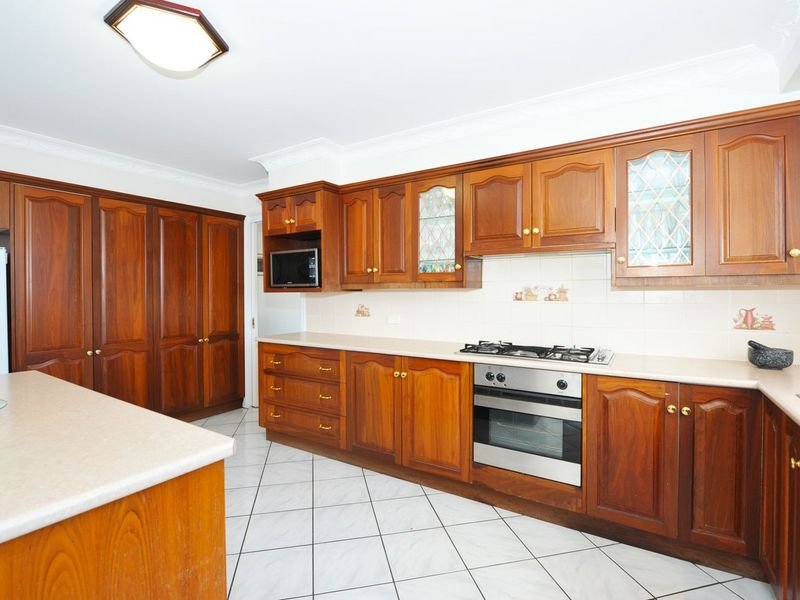 4 Kilpa Place TAMWORTH 5