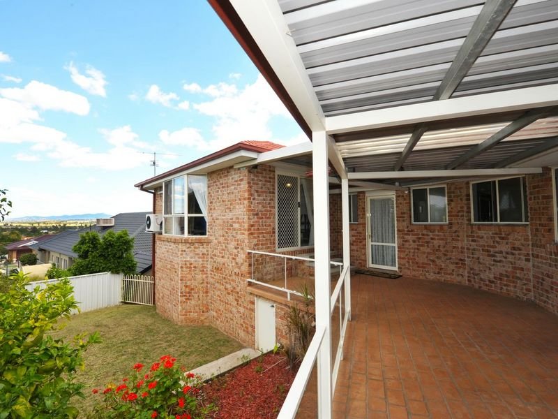 4 Kilpa Place TAMWORTH 9