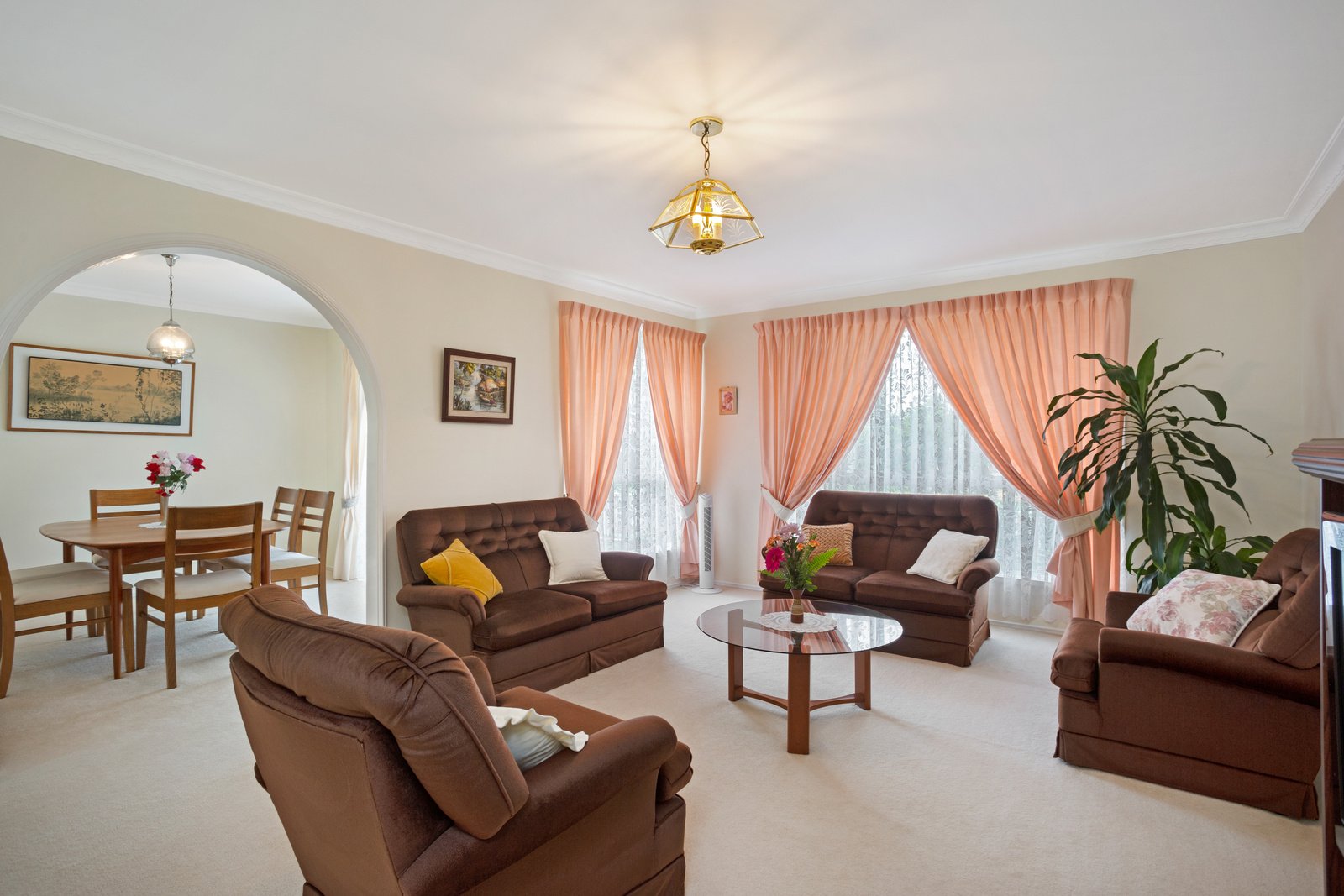 4 Kinglet Street BURLEIGH WATERS 12