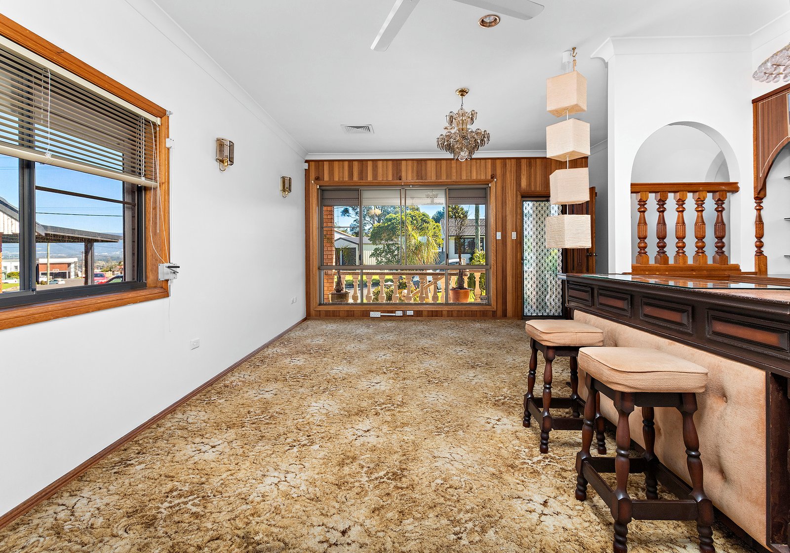 4 Kingsley Drive LAKE HEIGHTS 7