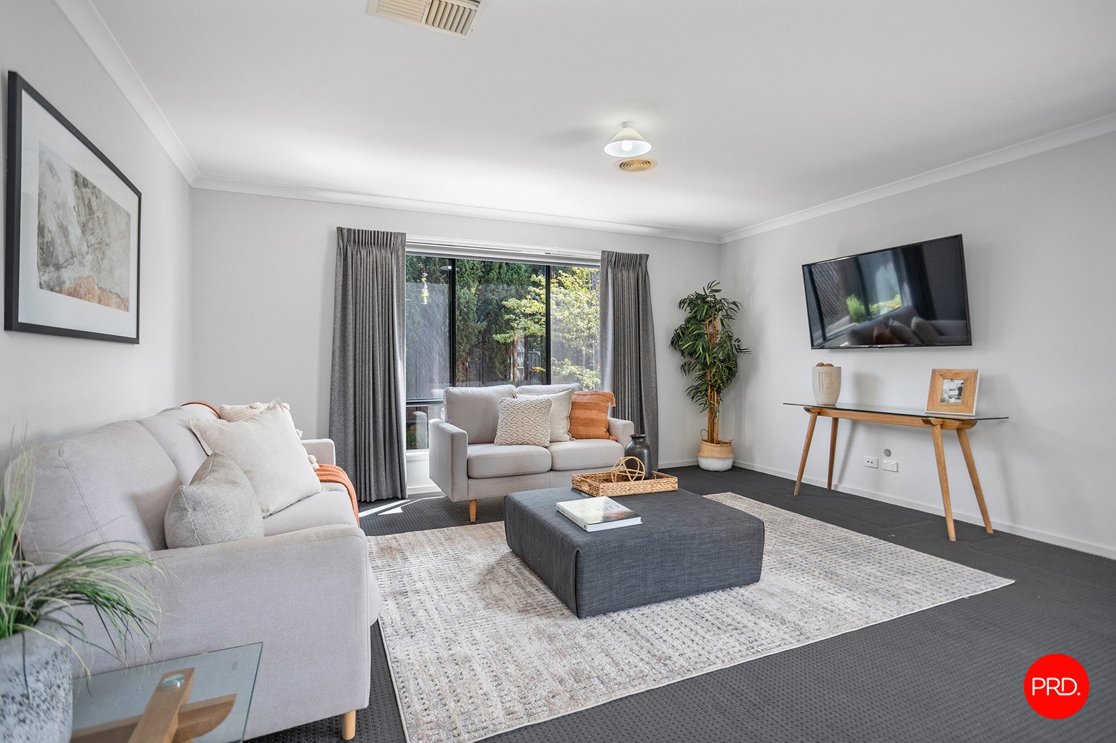 4 Kingston Drive EAGLEHAWK 5