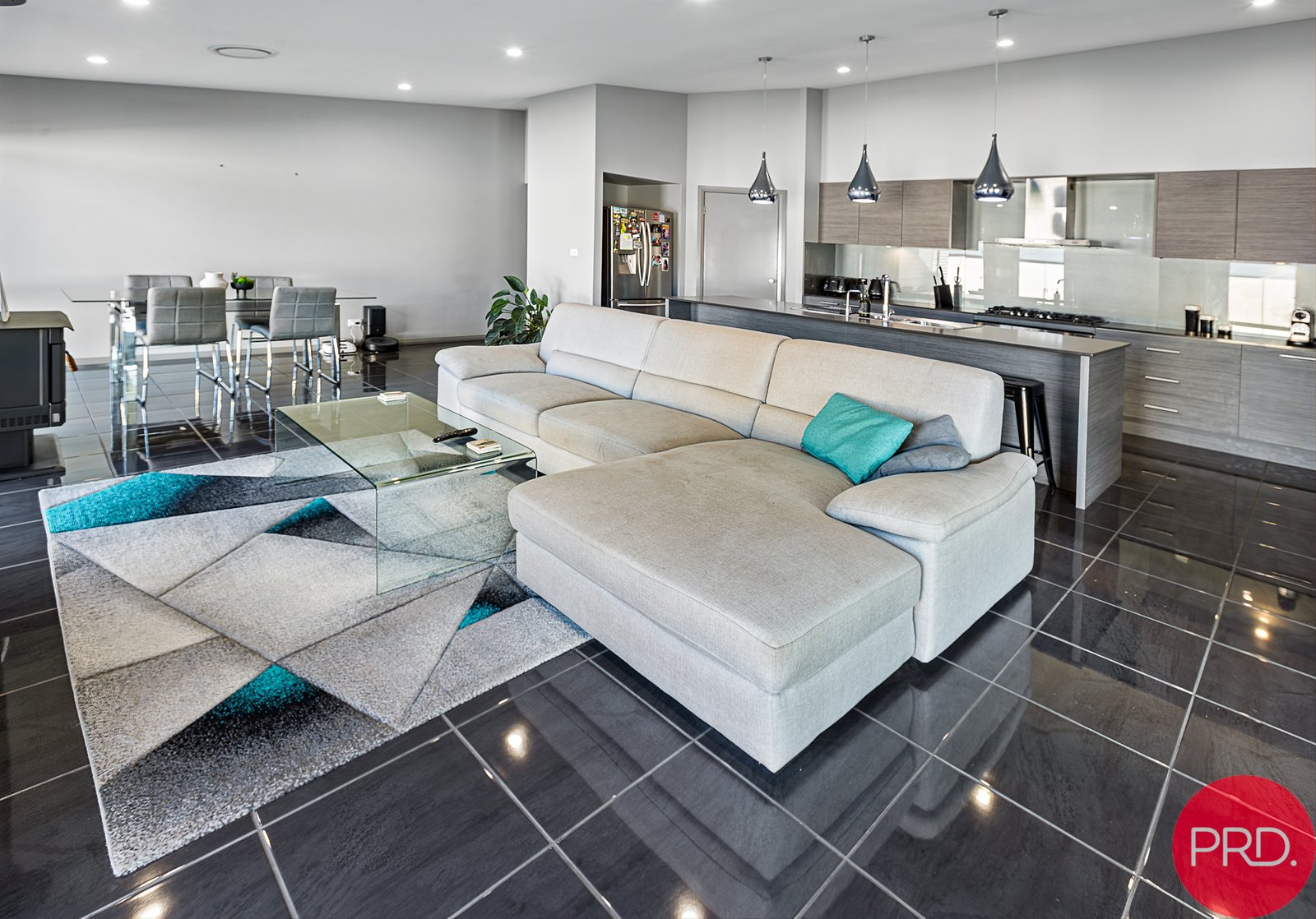 4 Kinnavane Road NORTH ROTHBURY 2