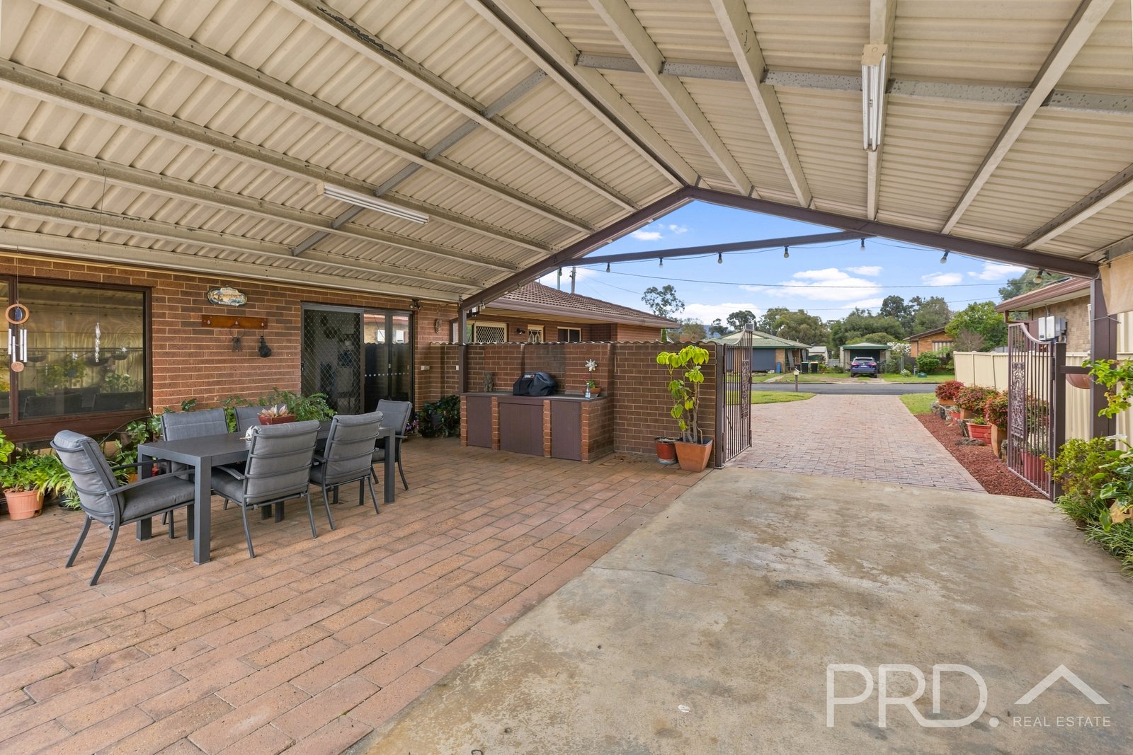 4 Kirra Street TUMUT 15