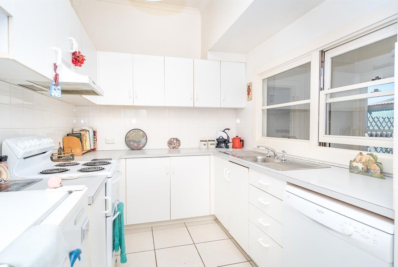 4 Kurrajong Parade MILDURA 3