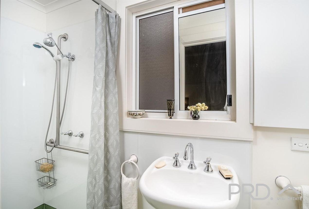4 Kurrajong Parade MILDURA 7