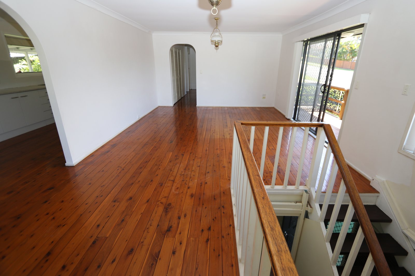 4 Kurrambee Avenue ASHMORE 5