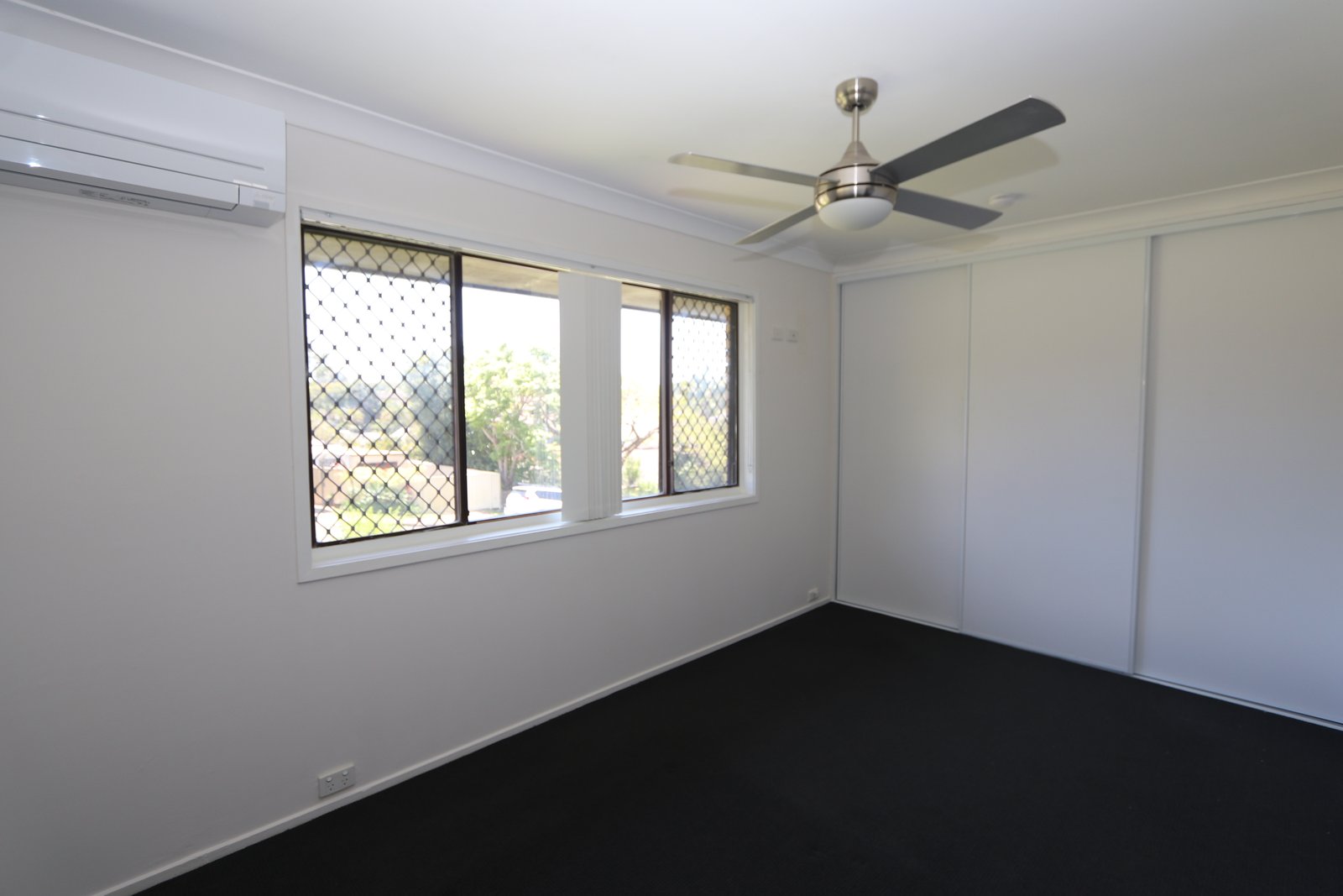 4 Kurrambee Avenue ASHMORE 8