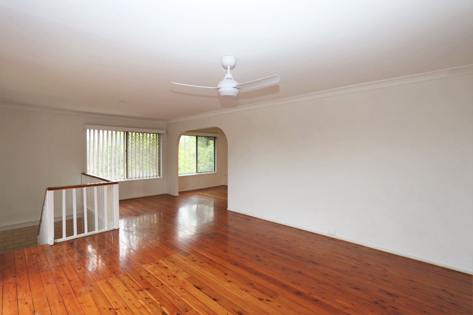 4 Kurrambee Avenue ASHMORE 3