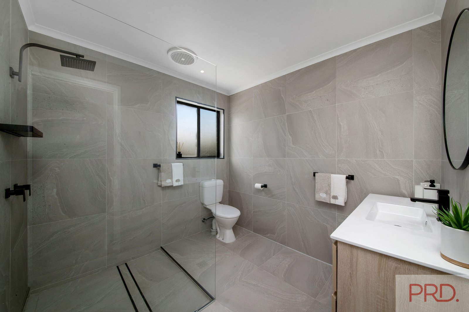 4 Kylie Maree Court TANNUM SANDS 12