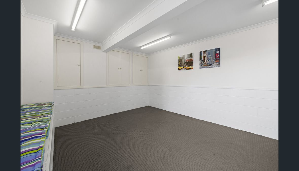 4 Kyne Court BERRIEDALE 16