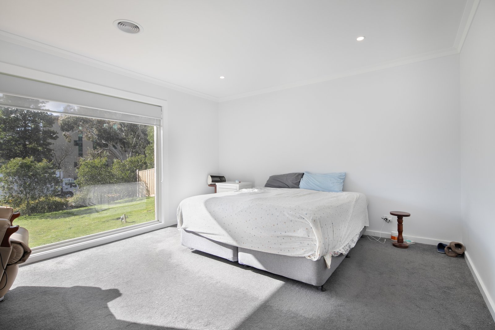 4 Lakeside Drive CRESWICK 11