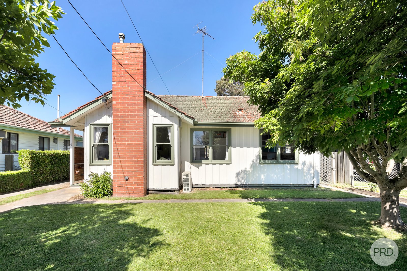 4 Larter Street GOLDEN POINT 1