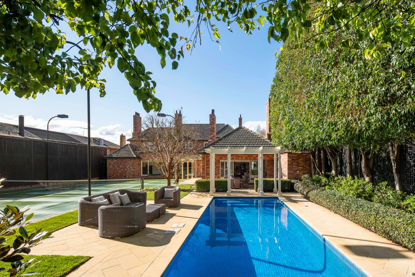 4 Lascelles Avenue, Toorak, 3142