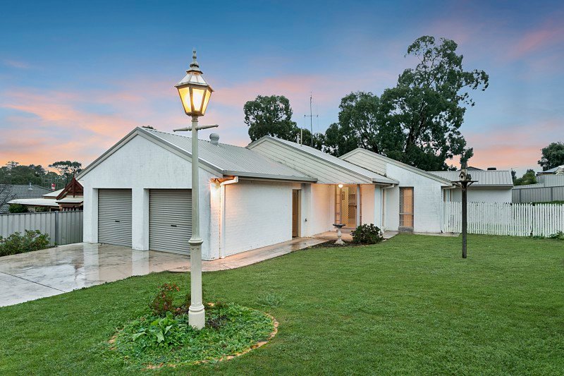 4 Lauren Court KANGAROO FLAT 1