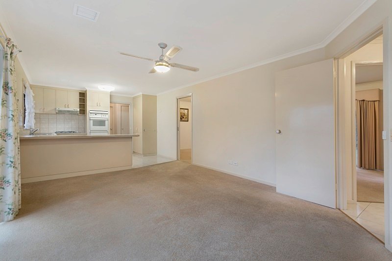 4 Lauren Court KANGAROO FLAT 4