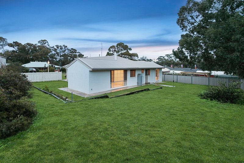4 Lauren Court KANGAROO FLAT 9