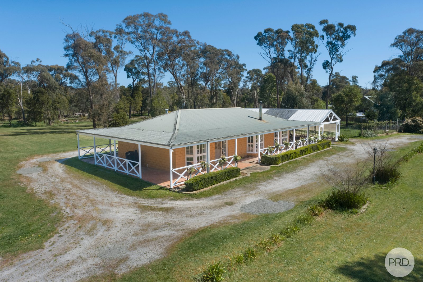 4 Laurence Drive SNAKE VALLEY 2