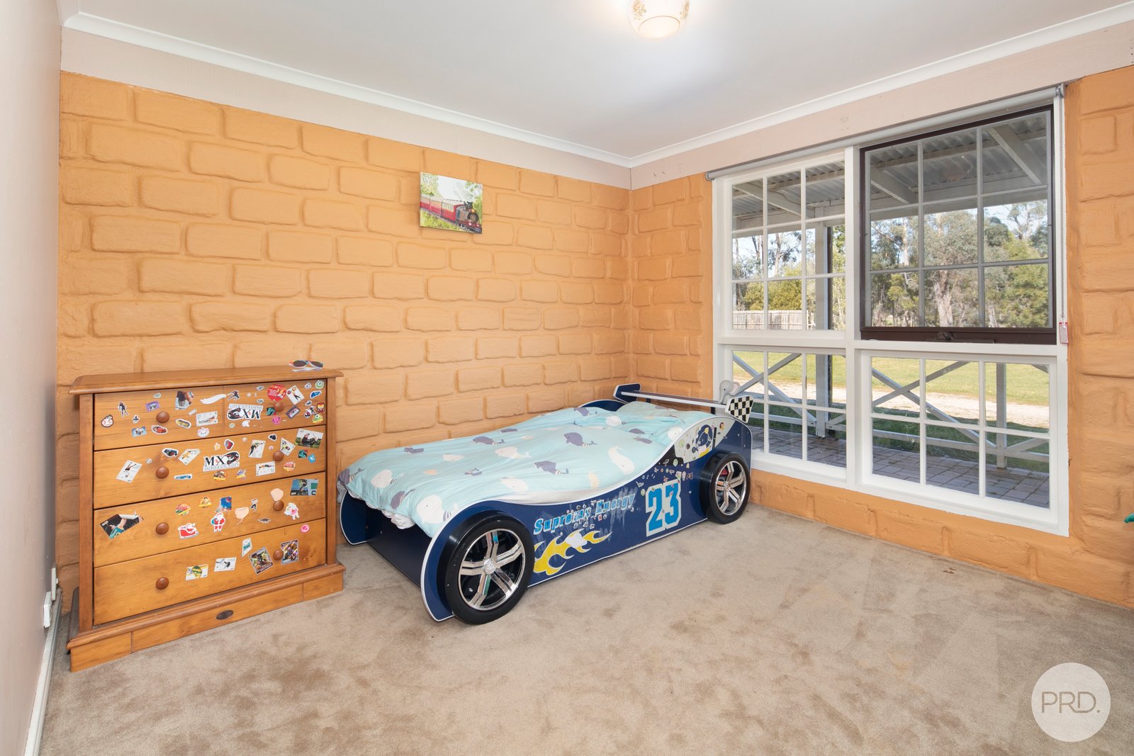 4 Laurence Drive SNAKE VALLEY 15