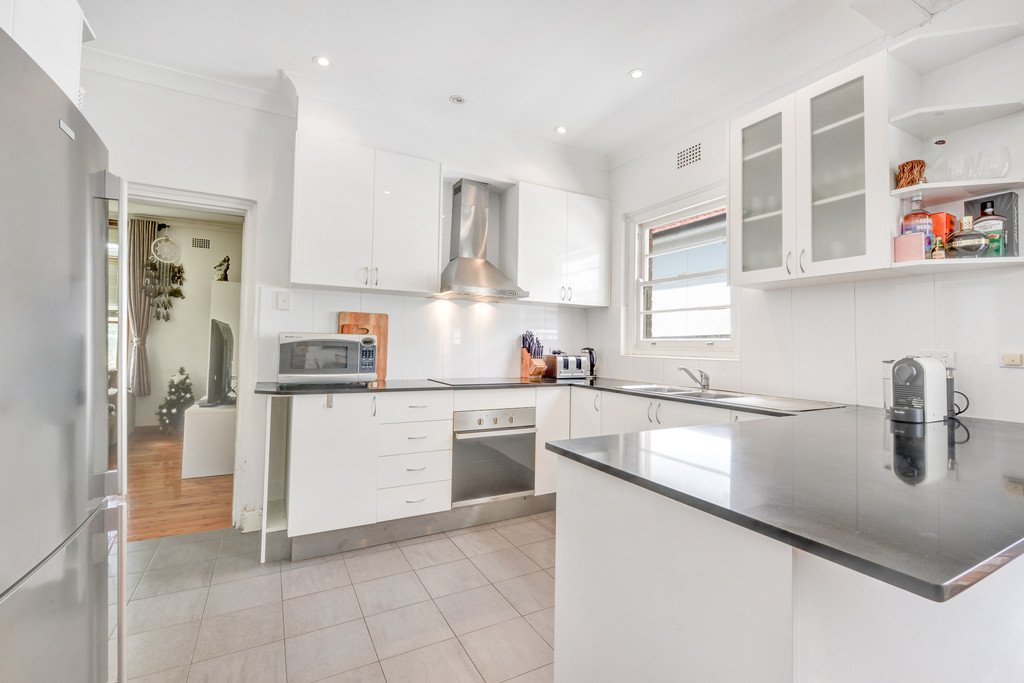 4 Lee Avenue BEVERLY HILLS 1