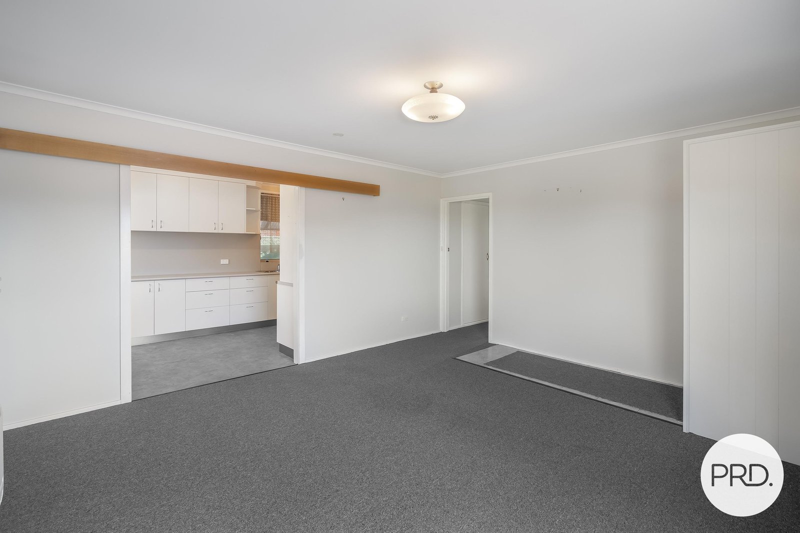 4 Leighland Road CLAREMONT 3