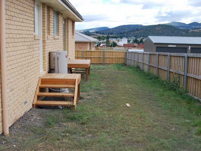 4 Leila Street NEW NORFOLK 12