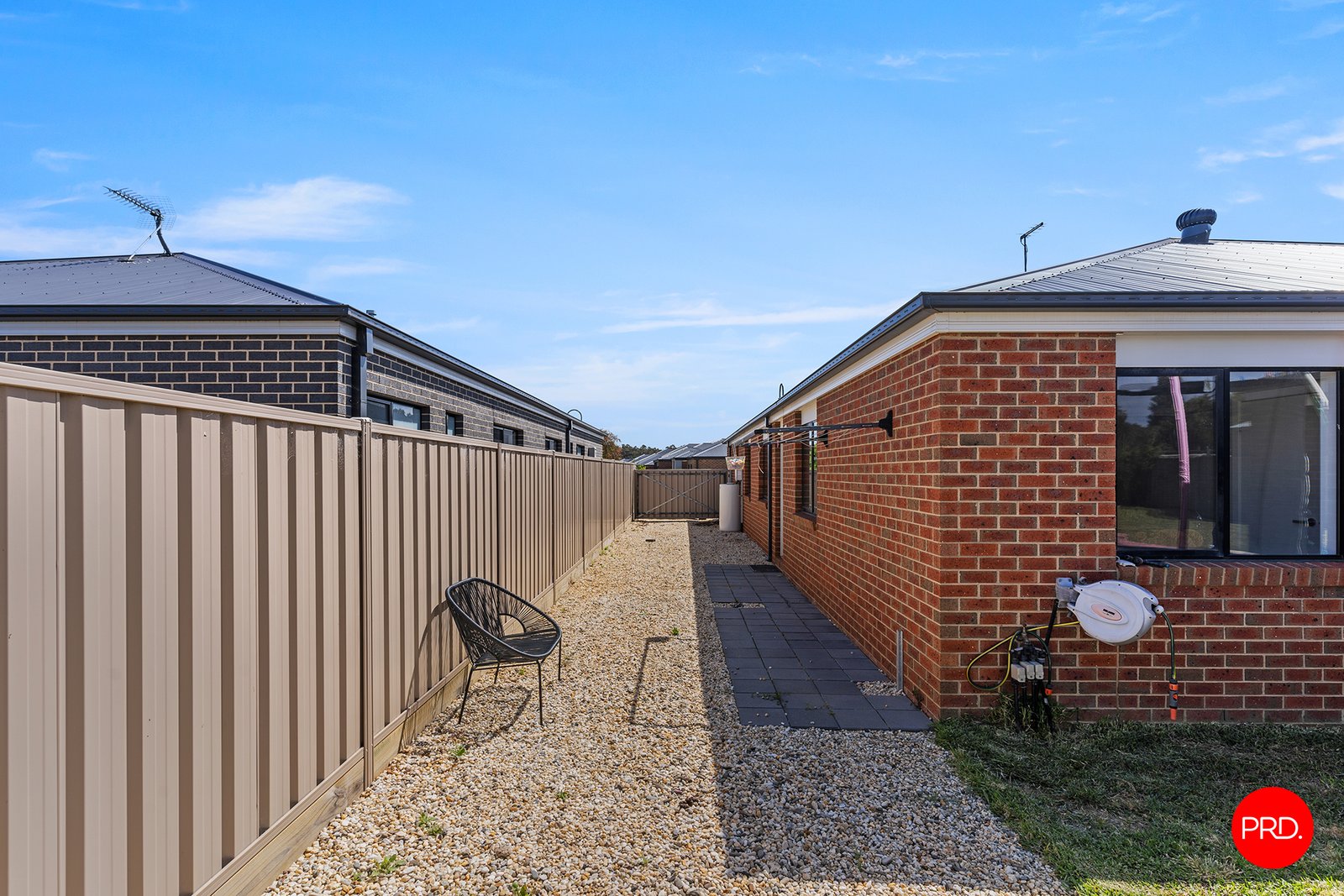 4 Limousin Court ASCOT 21