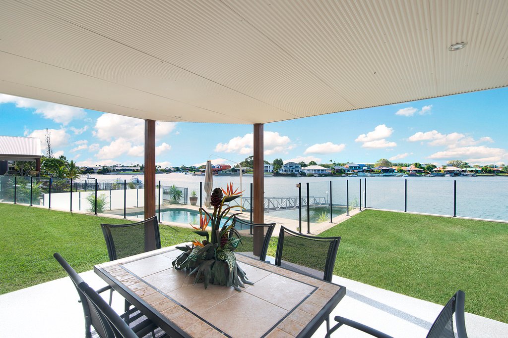 4 Linden Court PALM BEACH 2